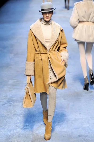 Look 33